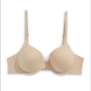 NWT Calvin Klein Perfectly Fit Modern T-Shirt Bra